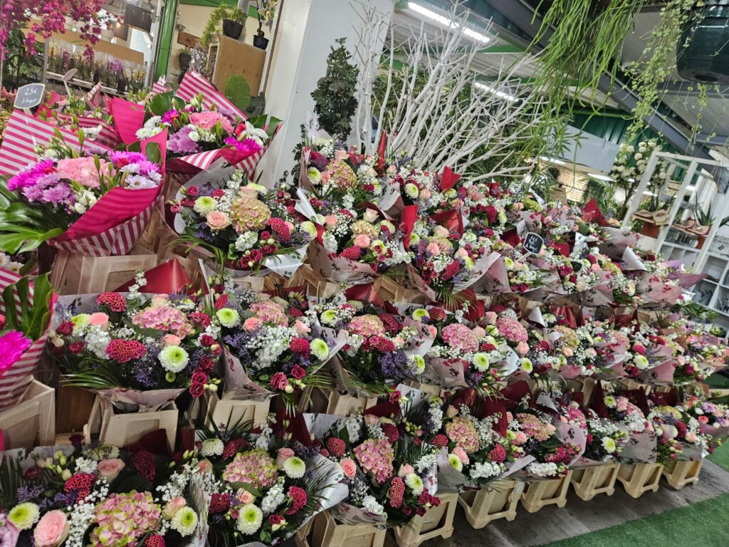 Le magasin de la Jardinerie d'Ifs et ses bouquets du jour